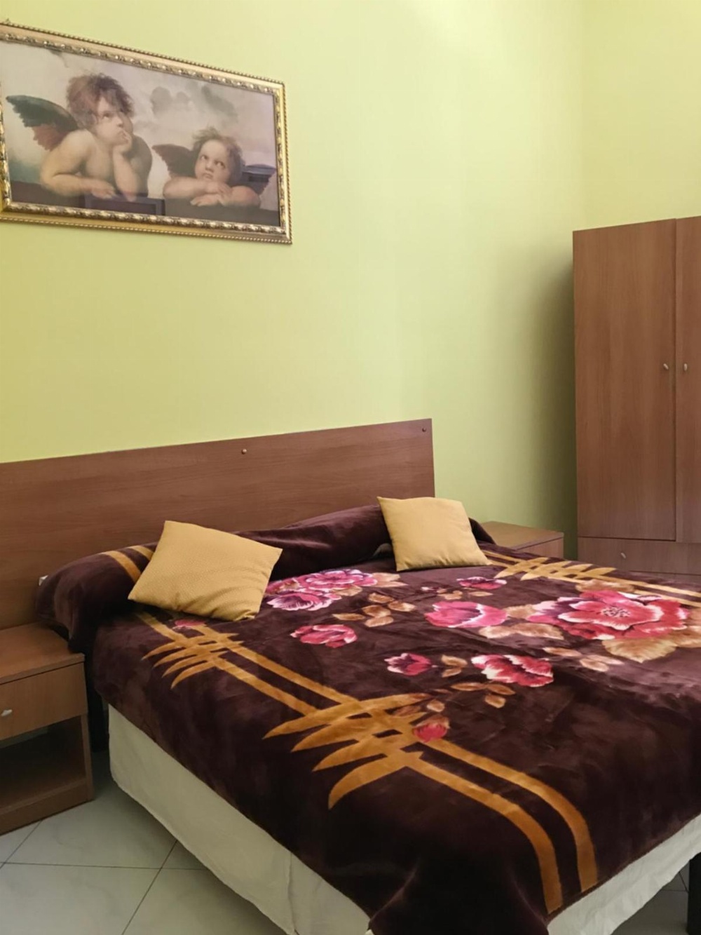 Single Room with Private External Bathroom